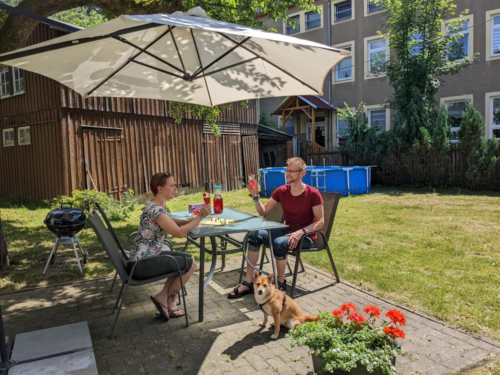 H1 - Urlaubsmagie - Pool & Terrasse Zum Entspannen Sebnitz Exterior photo